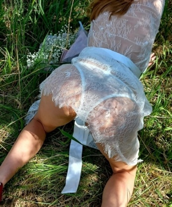 ✔️ Я создам атмосферу роскоши и наслаждения, чтобы ты полностью расслабился и наслаждался моим соблазнительным телом. 🌟 У меня есть множество возможностей для твоего удовольствия - классический секс, оральные ласки, эротический массаж и многое другое. ✨ Я хочу, чтобы наша встреча была для тебя незабываемым опытом! 💫 У меня множество положительных отзывов, которые подтверждают мою незабываемую красоту и талант удовлетворять каждое твое желание. 🌹 Смотри мои фото и представь, как я изогнусь под твоим прикосновением. Жду звонка от тебя, чтобы воплотить наши фантазии в реальность! 😉♥️ 14207, 25 лет